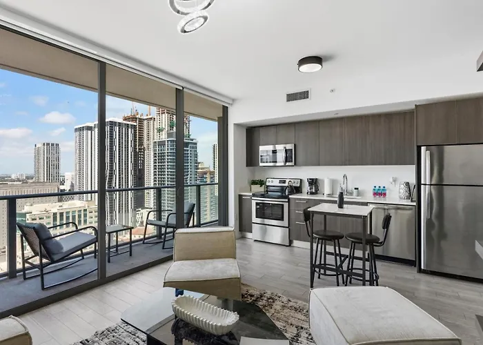 High Floor Balcony Studio Miami Skyline Views